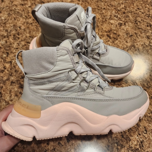 SOREL Kinetic RNEGD Sport Waterproof Insulated Boots - Gray/Pink - Size 6.5 - Picture 3 of 15
